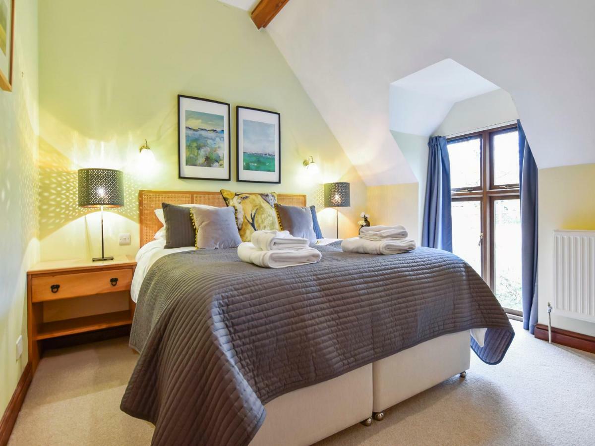 Stepping Stones Villa Блокли Екстериор снимка