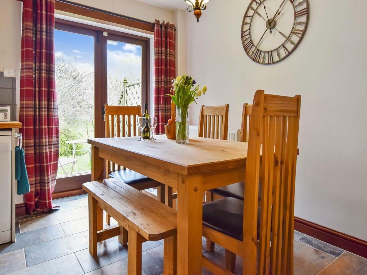 Stepping Stones Villa Блокли Екстериор снимка